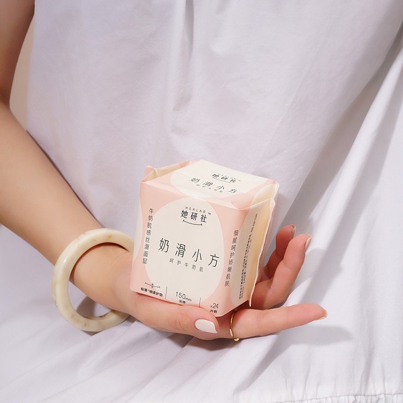 奶滑小方护垫图4